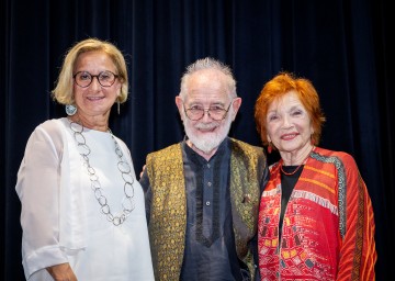 LH Mikl-Leitner gratuliert Komponist Kurt Schwertsik zum 90. Geburtstag LH Mikl-Leitner gratuliert Komponist Kurt Schwertsik zum 90. Geburtstag