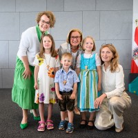 Landhaus-Kindergarten feierte 50-jähriges Bestehen Landhaus-Kindergarten feierte 50-jähriges Bestehen