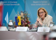 Landeshauptfrau Johanna Mikl-Leitner bei ihrer Rede beim Round Table Summit der „Power Regions of Europe“.
