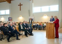 Mit dem neuen Heimatbuch zeige die Gemeinde Prellenkirchen, sie ist „eine starke Gemeinde, die mit Blick auf die Geschichte die Zukunft in die Hand nimmt“, sagte Landeshauptfrau Johanna Mikl-Leitner bei der gestrigen Präsentation.