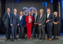 Landeshauptfrau Johanna Mikl-Leitner mit Vertreterinnen und Vertretern aus Stadtpolitik und Hochschulwesen. 