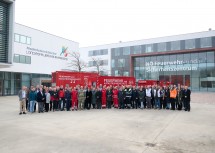 Gruppenfoto mit allen NÖ-Teilnehmern der Blackout-Übung mit Landeshauptfrau Johanna Mikl-Leitner.