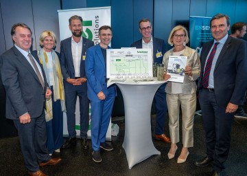 Brantner holt Glas aus Müllverbrennungsrückständen zurück
